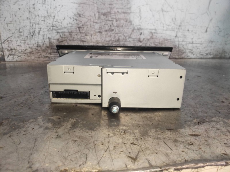 Recambio de sistema audio / radio cd para mazda 3 lim. () style referencia OEM IAM BHP3669G0C  