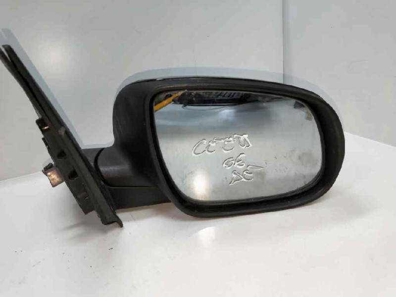 Recambio de retrovisor derecho para kia cee´d 1.4 cat referencia OEM IAM   ELECTRICO