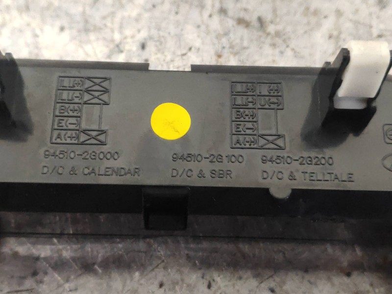 Recambio de pantalla multifuncion para kia magentis 2.0 crdi referencia OEM IAM 945102G100 945102G200 