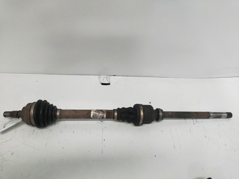 Recambio de transmision delantera derecha para peugeot partner kombi outdoor referencia OEM IAM 9660782880  