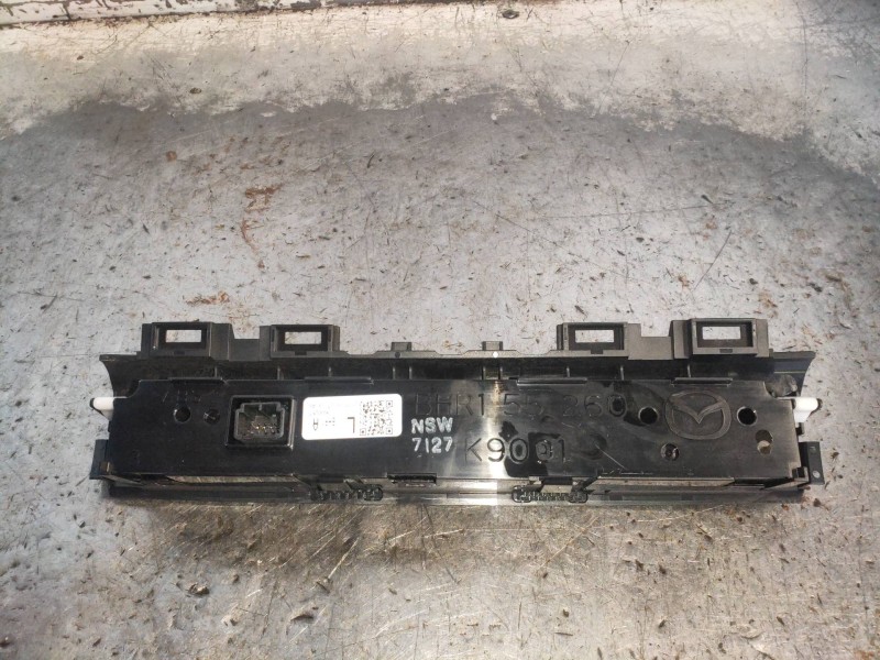 Recambio de pantalla multifuncion para mazda 3 lim. () style referencia OEM IAM BHR155260  