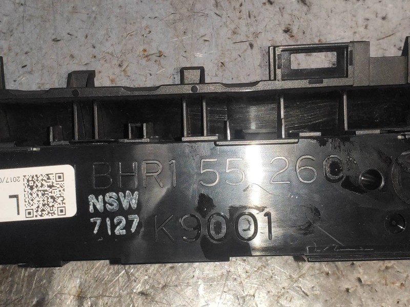 Recambio de pantalla multifuncion para mazda 3 lim. () style referencia OEM IAM BHR155260  