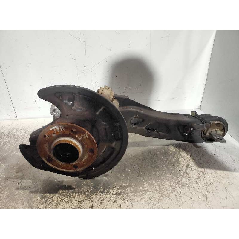Recambio de mangueta trasera derecha para mercedes clase b (w246) b 180 cdi be (246.200) referencia OEM IAM   