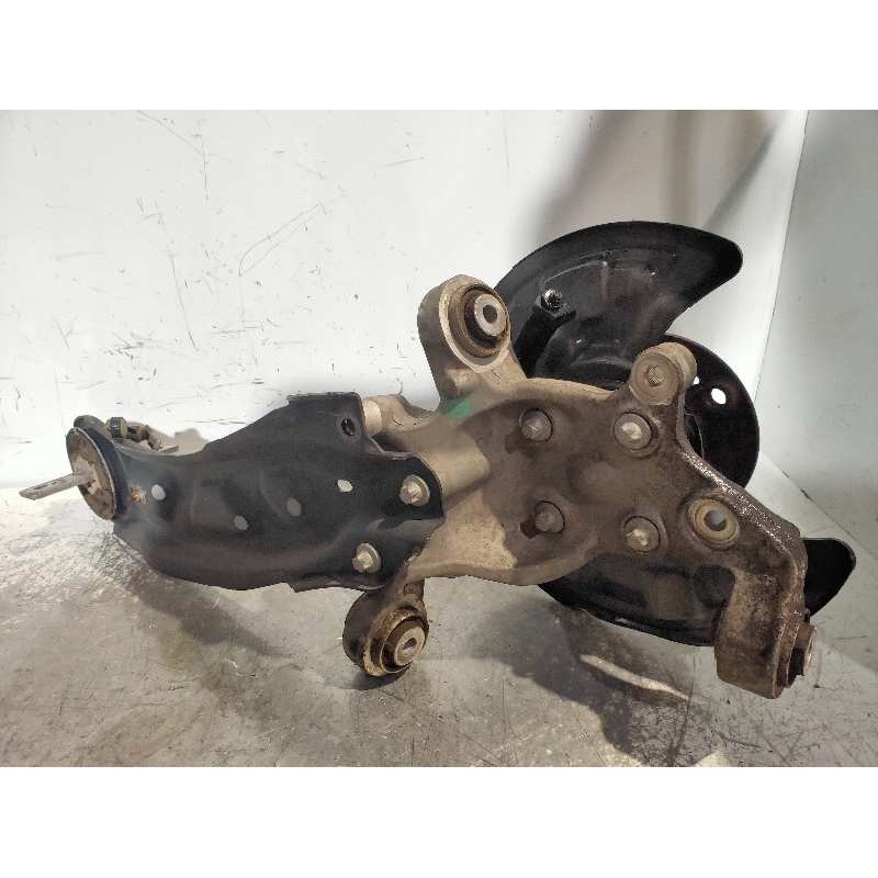 Recambio de mangueta trasera derecha para mercedes clase b (w246) b 180 cdi be (246.200) referencia OEM IAM   