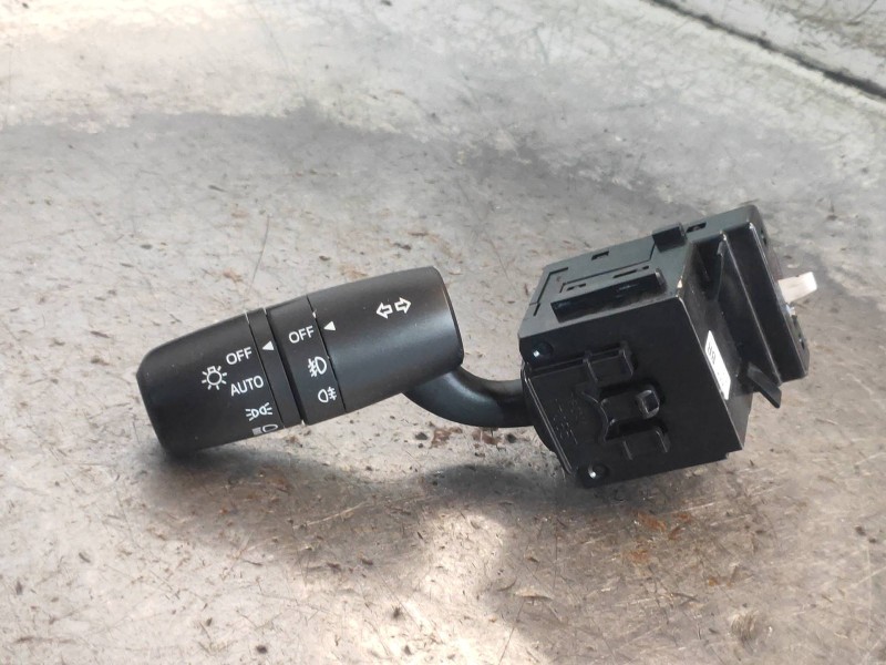 Recambio de mando luces para mazda 3 lim. () style referencia OEM IAM   