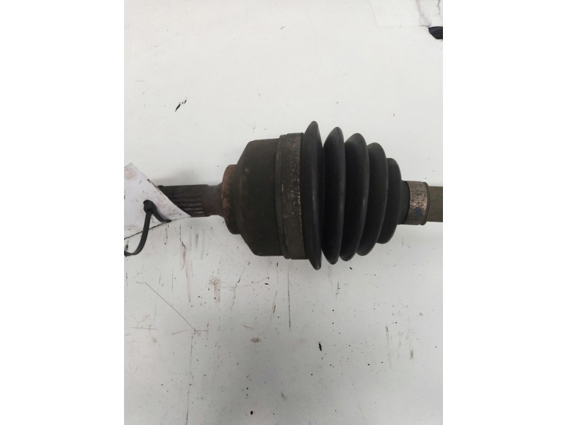 Recambio de transmision delantera izquierda para peugeot 207 urban referencia OEM IAM 9659318080  