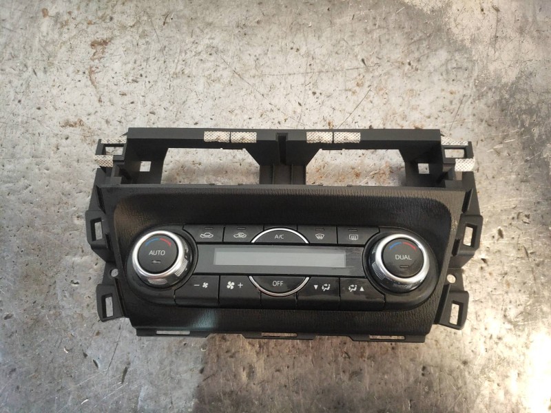 Recambio de mando calefaccion / aire acondicionado para mazda 3 lim. () style referencia OEM IAM BAER61190C VPGALH18C612BD 
