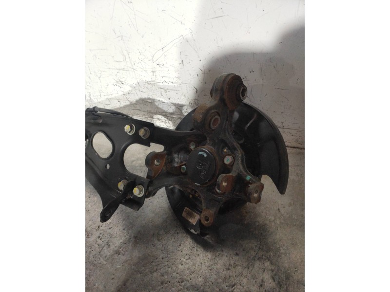 Recambio de mangueta trasera izquierda para kia magentis 2.0 crdi referencia OEM IAM   