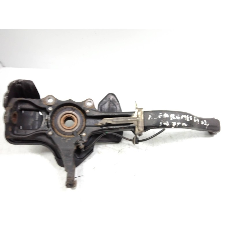 Recambio de mangueta delantera derecha para alfa romeo gt (125) 1.9 jtd (m) 16v cat referencia OEM IAM   