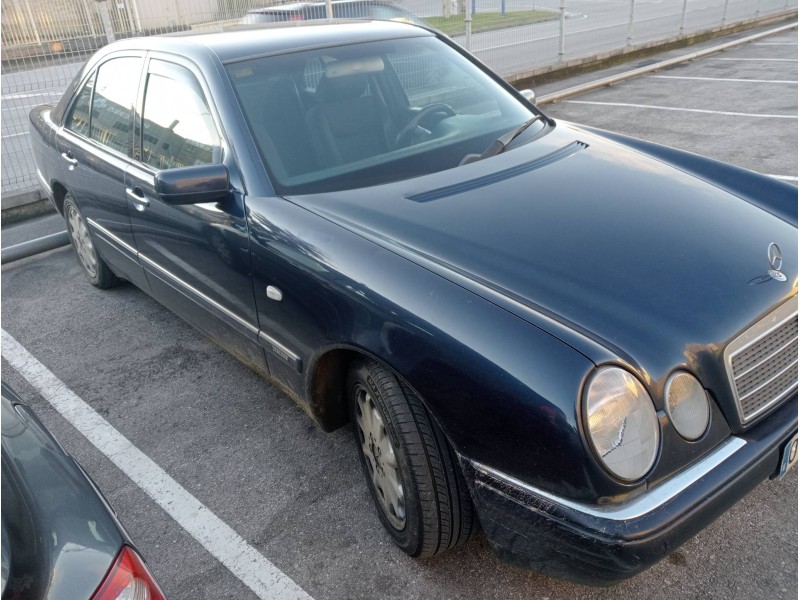 mercedes clase e (w210) berlina diesel del año 1997
