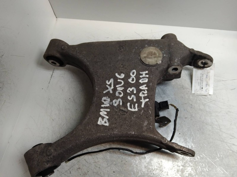 Recambio de brazo suspension inferior trasero derecho para bmw x5 (e53) 3.0d referencia OEM IAM    Recambio de brazo suspension inferior trasero derecho para bmw x5 (e53) 3.0d referencia OEM IAM