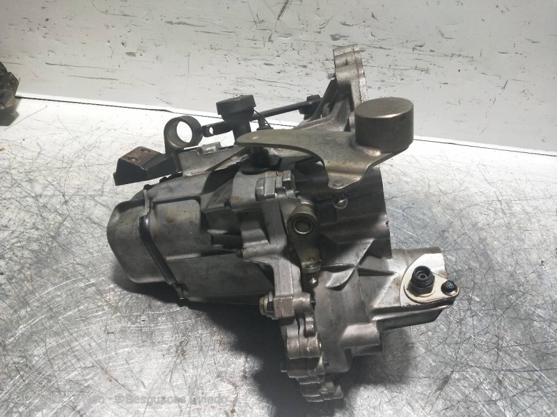 Recambio de caja cambios para mg rover serie 200 (rf) 216 si (5-ptas.) referencia OEM IAM 5C37WUC 2052482  Recambio de caja cambios para mg rover serie 200 (rf) 216 si (5-ptas.) referencia OEM IAM 5C37WUC 2052482