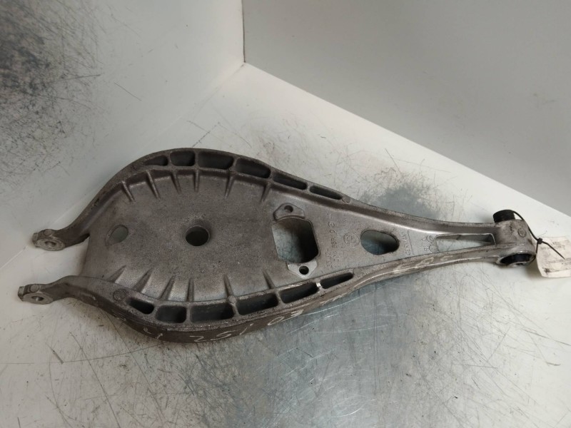 Recambio de brazo suspension inferior trasero izquierdo para bmw z4 roadster (e85) 2,5 referencia OEM IAM 33321094889  