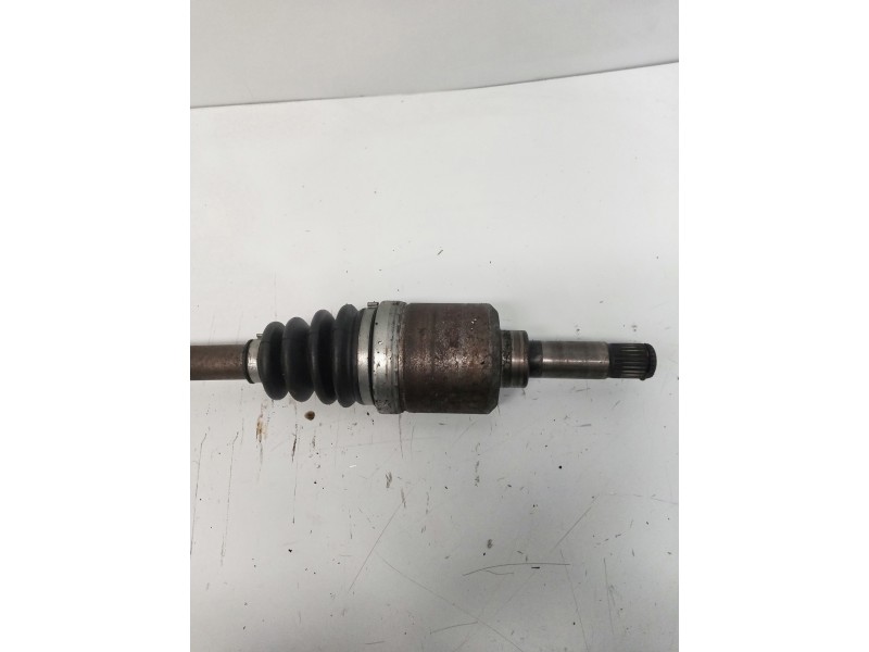 Recambio de transmision delantera derecha para mg rover serie 400 (rt) 1.6 cat referencia OEM IAM    Recambio de transmision delantera derecha para mg rover serie 400 (rt) 1.6 cat referencia OEM IAM