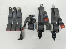 Recambio de juego cinturones trasero para mitsubishi galant berlina (ea0) 2400 gls referencia OEM IAM   4P