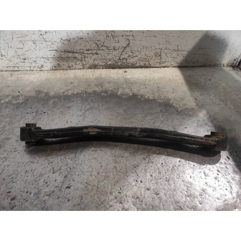 Recambio de brazo suspension superior trasero derecho para kia magentis 2.0 crdi referencia OEM IAM   