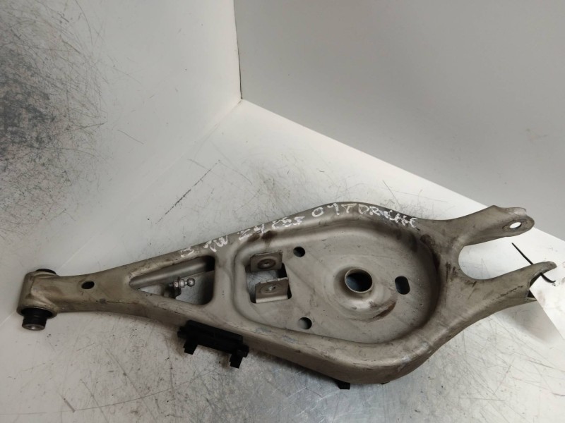 Recambio de brazo suspension inferior trasero derecho para bmw z4 roadster (e89) 2.5 24v cat referencia OEM IAM   