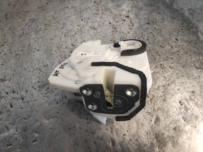 Recambio de motor cierre centralizado delantero derecho para mazda 3 lim. () style referencia OEM IAM   