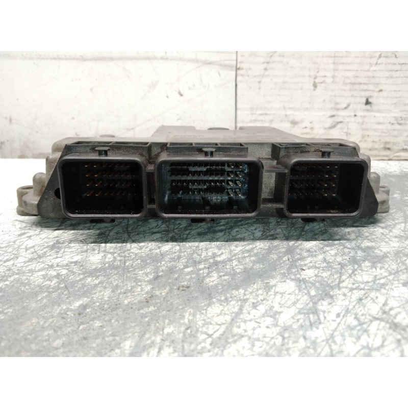 Recambio de centralita motor uce para citroen c3 1.4 hdi sx plus referencia OEM IAM 0281011785 9658556880 EDC16C34