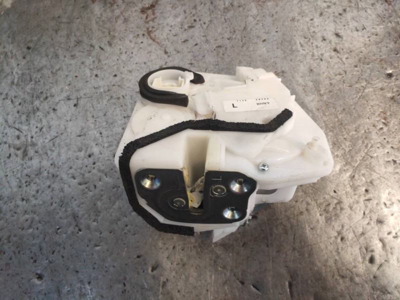 Recambio de motor cierre centralizado trasero izquierdo para mazda 3 lim. () style referencia OEM IAM 7126E0208  