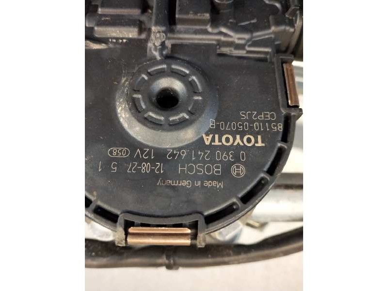 Recambio de motor limpia delantero para toyota avensis (t27) premium referencia OEM IAM 0390241642 8511005070 