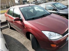 ford focus berlina (cak) del año 2000