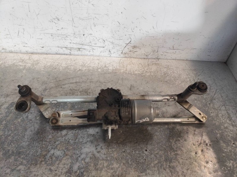 Recambio de motor limpia delantero para volkswagen polo (6c1) 1.4 tdi referencia OEM IAM 0390241566 6R1955119 