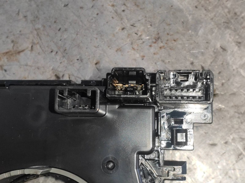 Recambio de anillo airbag para mazda 3 lim. () style referencia OEM IAM KD4966CS0A  