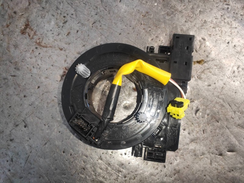 Recambio de anillo airbag para mazda 3 lim. () style referencia OEM IAM KD4966CS0A  