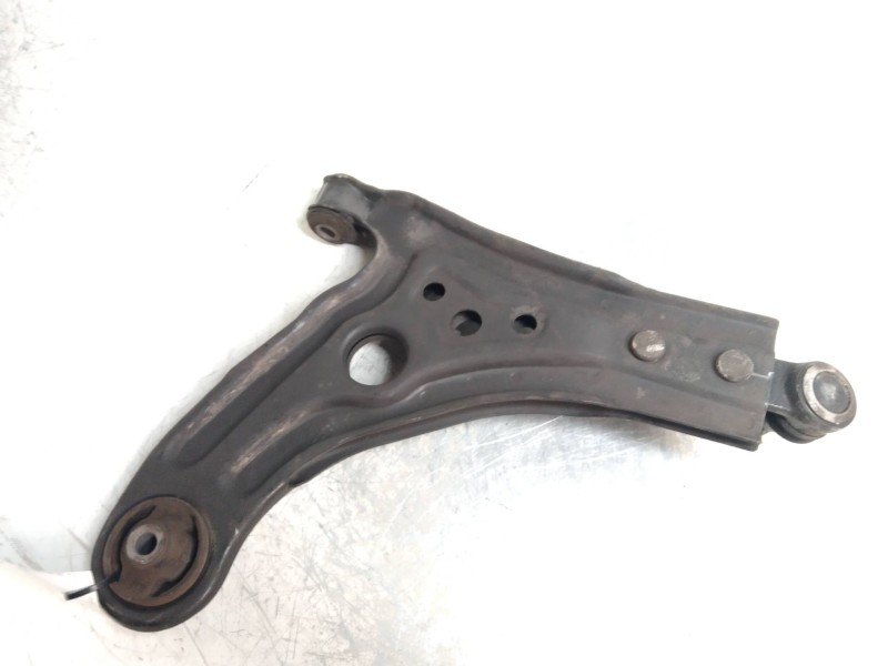 Recambio de brazo suspension inferior delantero izquierdo para chevrolet aveo ls referencia OEM IAM   