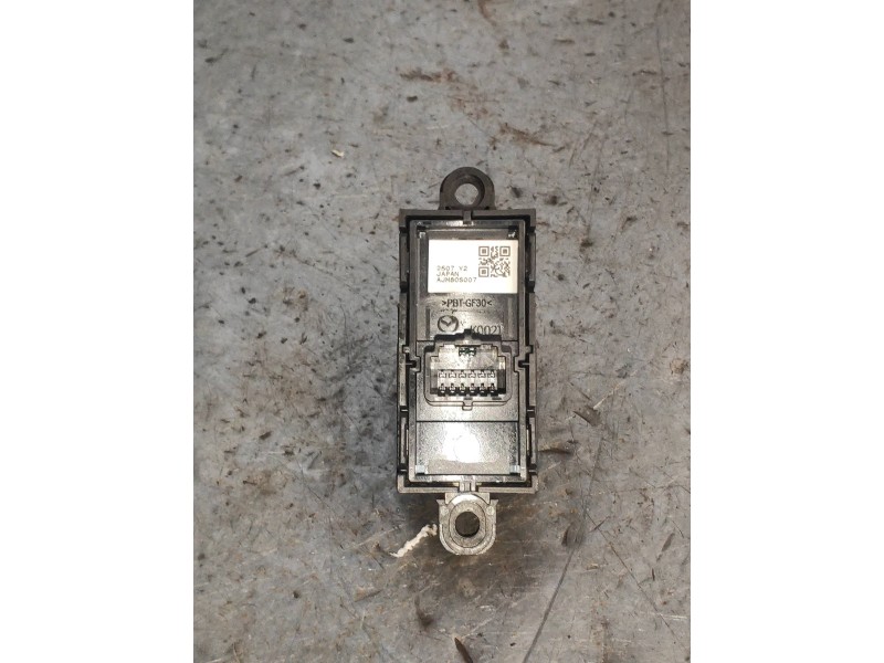 Recambio de modulo electronico para mazda 3 lim. () style referencia OEM IAM AJM80S007  