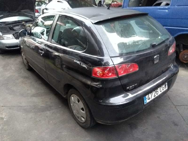 seat ibiza (6l1) del año 2003