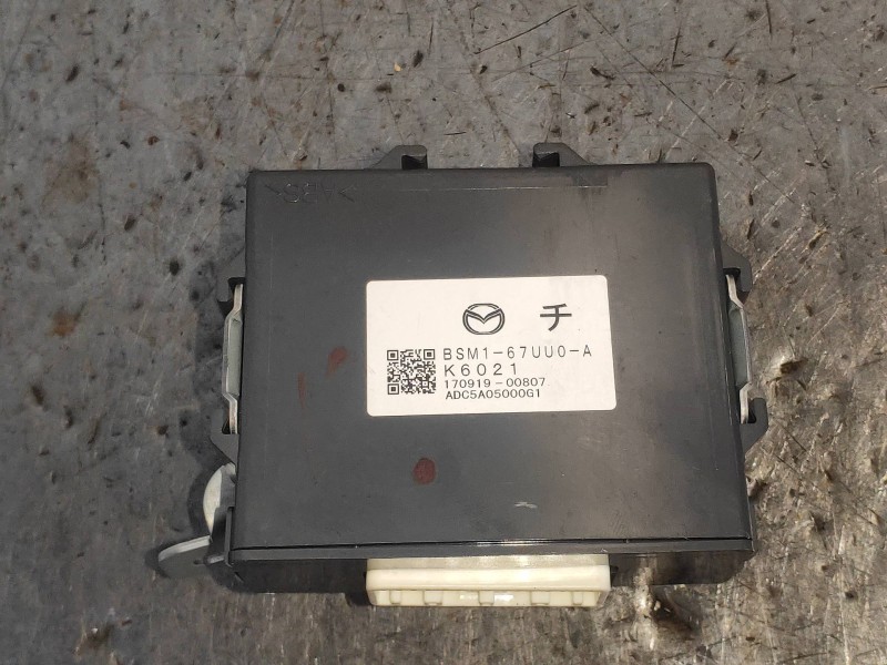 Recambio de modulo electronico para mazda 3 lim. () style referencia OEM IAM BSM167UU0A 17091900807 