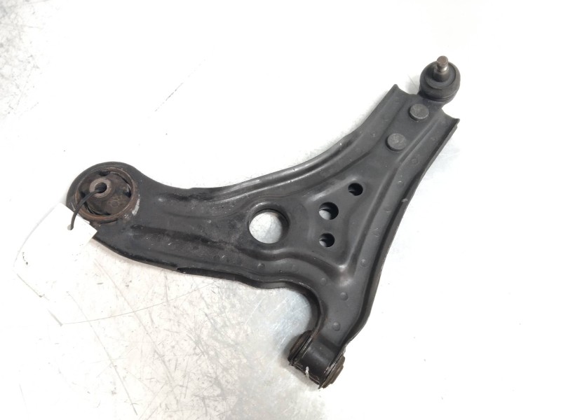 Recambio de brazo suspension inferior delantero izquierdo para chevrolet aveo ls referencia OEM IAM   