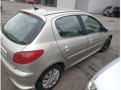 peugeot 206 berlina del año 2005 2