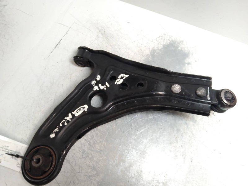 Recambio de brazo suspension inferior delantero izquierdo para chevrolet aveo ls referencia OEM IAM   