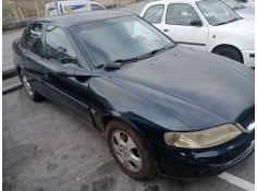 opel vectra b berlina del año 2000