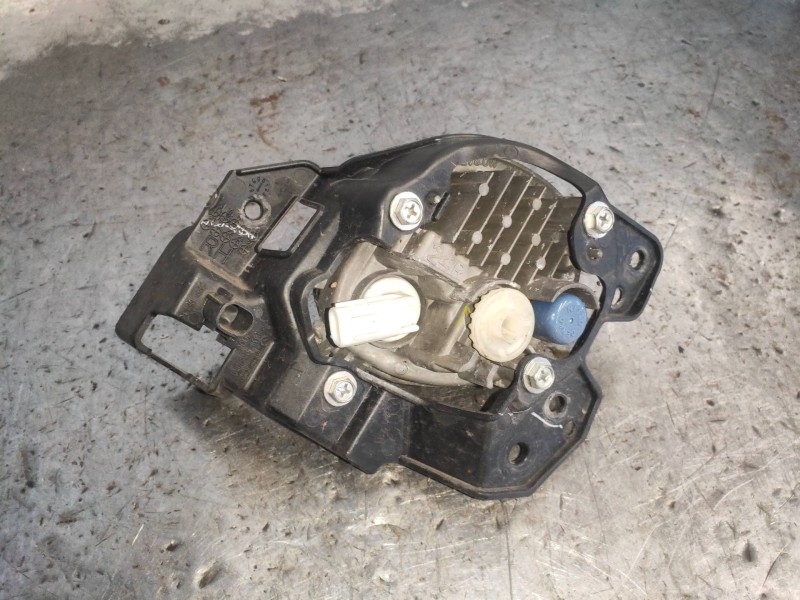 Recambio de faro antiniebla derecho para mazda 3 lim. () style referencia OEM IAM B63B51684  