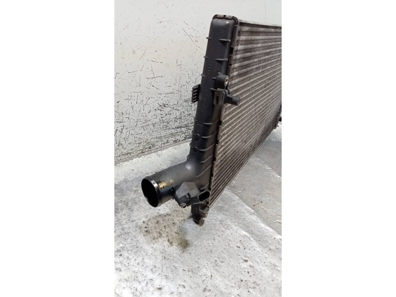 Recambio de intercooler para audi a6 berlina (4b2) 2.5 tdi quattro referencia OEM IAM 4B0145805A  