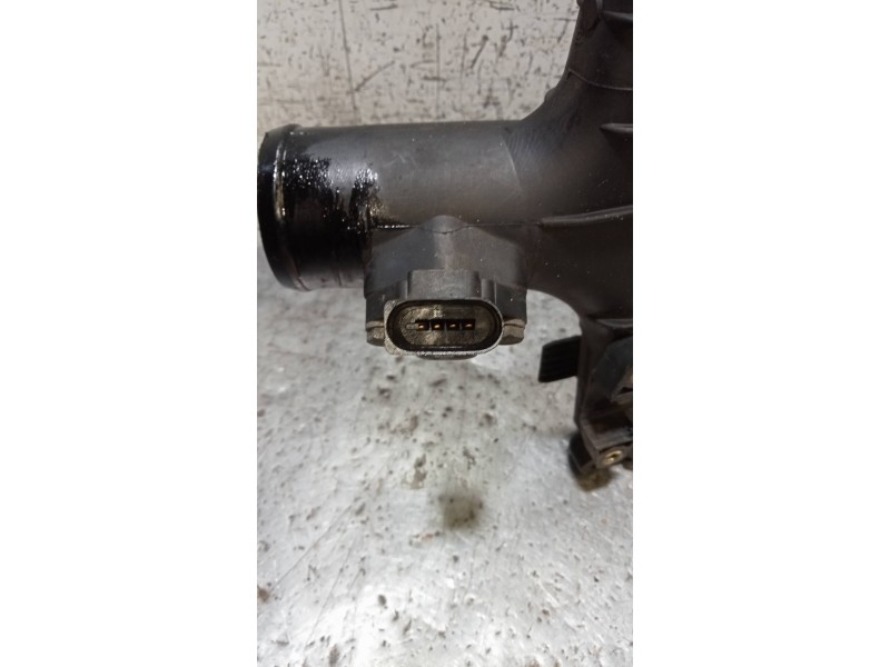 Recambio de intercooler para audi a6 berlina (4b2) 2.5 tdi quattro referencia OEM IAM 4B0145805A  