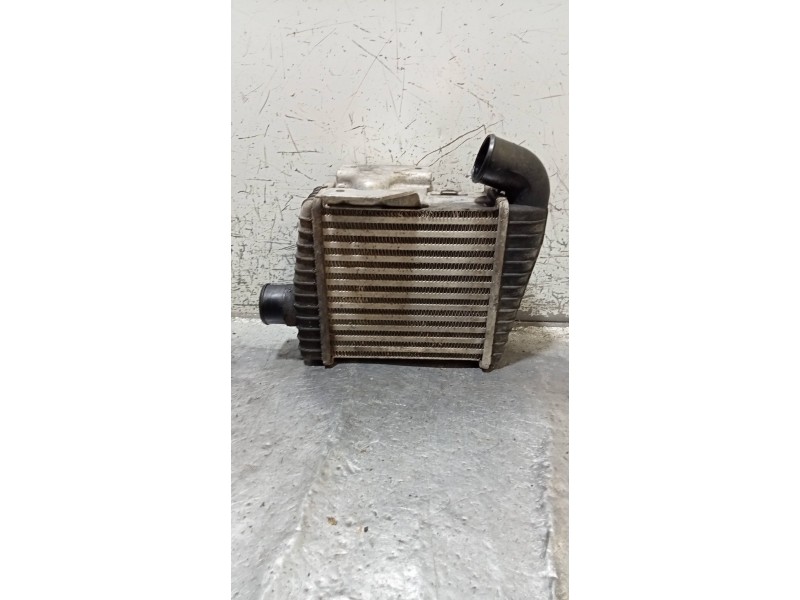 Recambio de intercooler para hyundai elantra (xd) 2.0 crdi comfort (4-ptas.) referencia OEM IAM 2827027010  