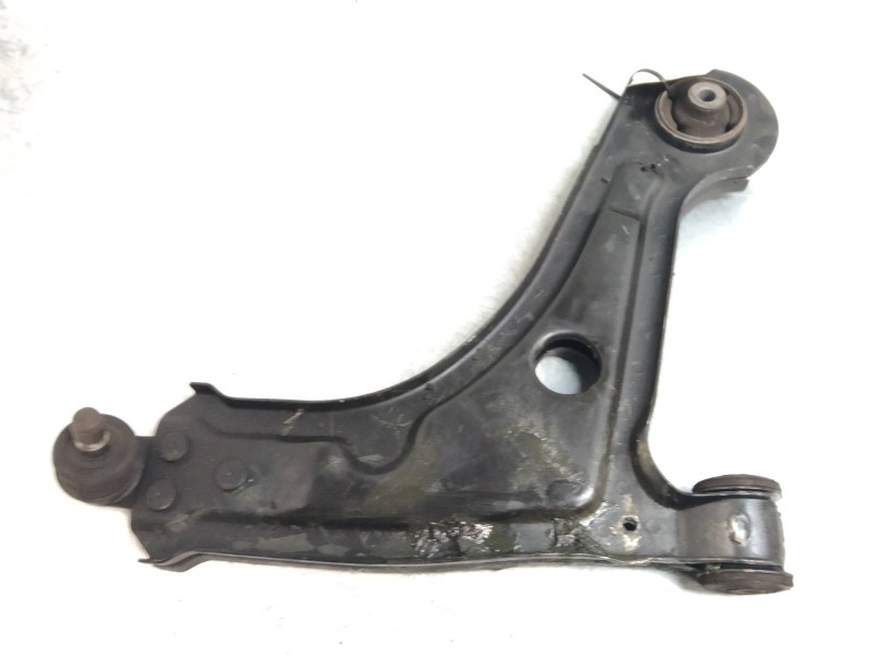 Recambio de brazo suspension inferior delantero derecho para chevrolet lacetti 2.0 diesel cat referencia OEM IAM   