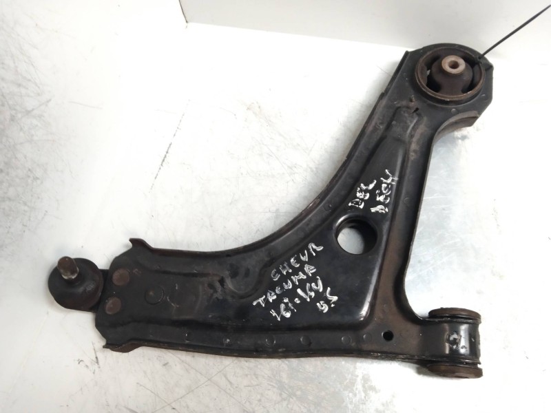 Recambio de brazo suspension inferior delantero derecho para chevrolet tacuma 1.6 cat referencia OEM IAM   
