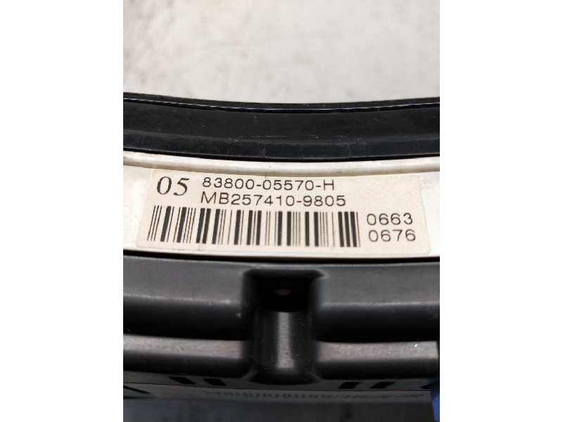 Recambio de cuadro instrumentos para toyota avensis berlina (t25) 2.0 16v cat referencia OEM IAM 8380005570H MB2574109805 