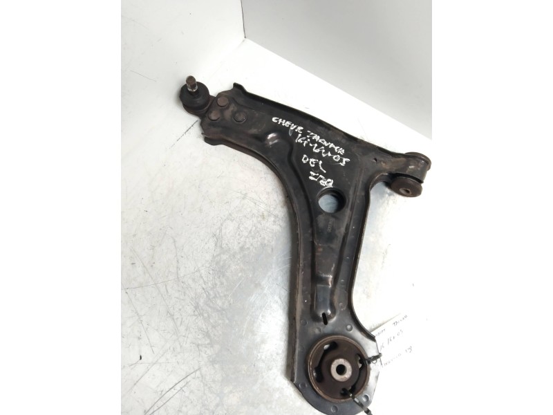 Recambio de brazo suspension inferior delantero izquierdo para chevrolet tacuma 1.6 cat referencia OEM IAM   