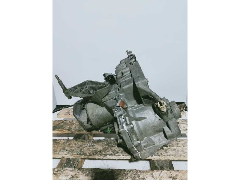 Recambio de caja cambios para renault 19 (b/c/l53) 1.9 dt referencia OEM IAM JB3060 S052787 