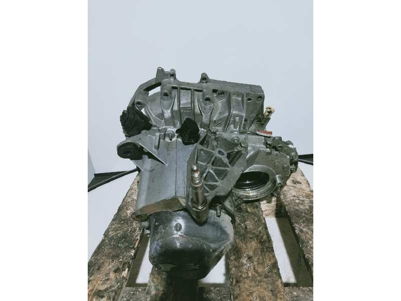 Recambio de caja cambios para renault 19 (b/c/l53) 1.9 dt referencia OEM IAM JB3060 S052787 