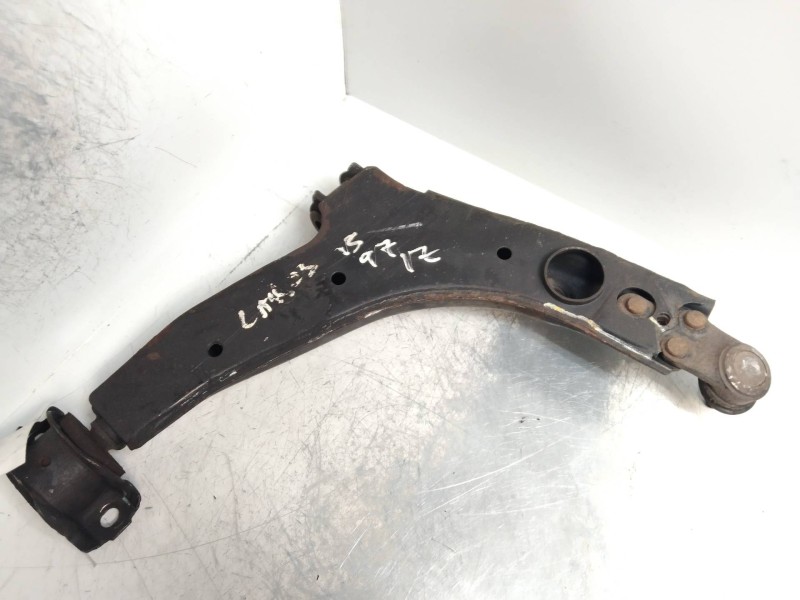 Recambio de brazo suspension inferior delantero izquierdo para daewoo lanos 1.5 cat referencia OEM IAM   