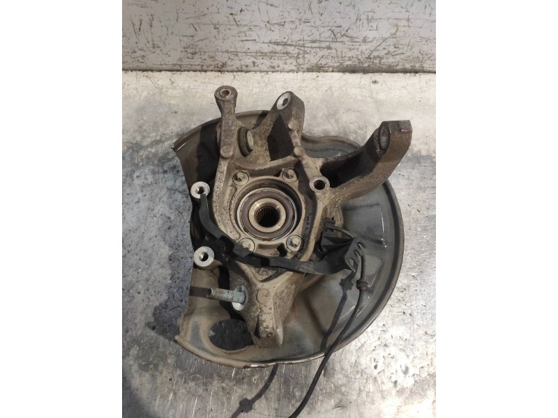 Recambio de mangueta trasera derecha para mercedes clase cl (w216) coupe 500 4-matic (216.386) referencia OEM IAM   