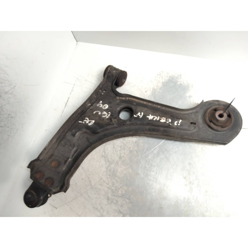 Recambio de brazo suspension inferior delantero derecho para daewoo nubira berlina 1.8 cat referencia OEM IAM   